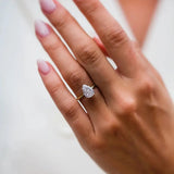 Capri Verlobungsring Echtgold mit 2.5 ct Moissanite Konfigurator