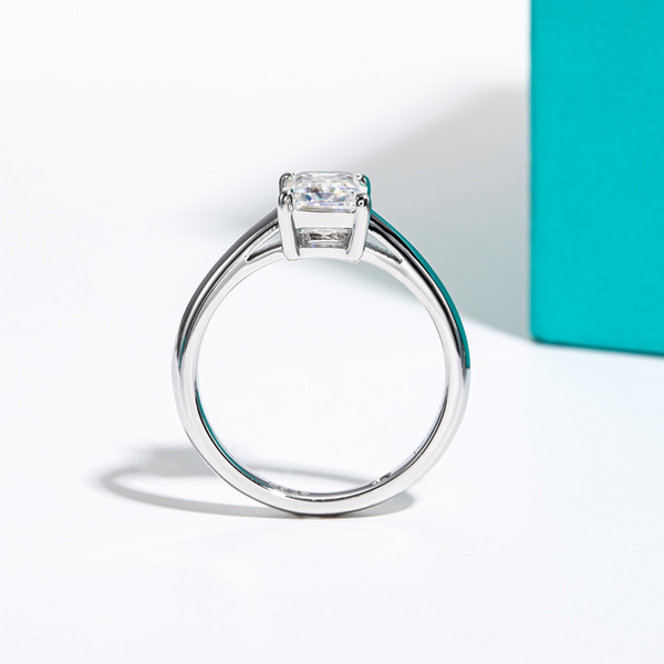 Portofino Ring 925 Silber 2ct  Emerald Cut Moissanite
