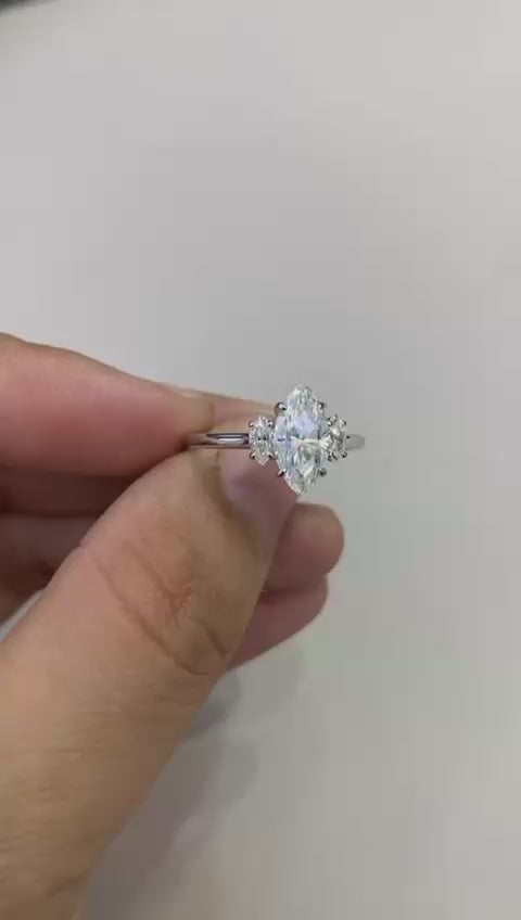 Marquise RIng Moissanite 1.5ct Sienna WEissgold